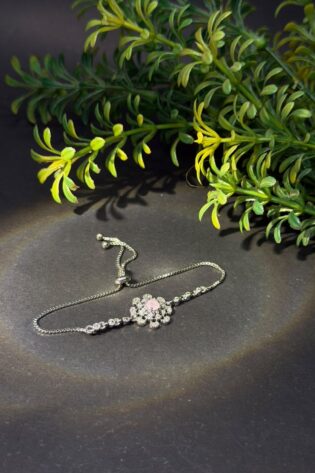 Stanless Flower Style Bracelet